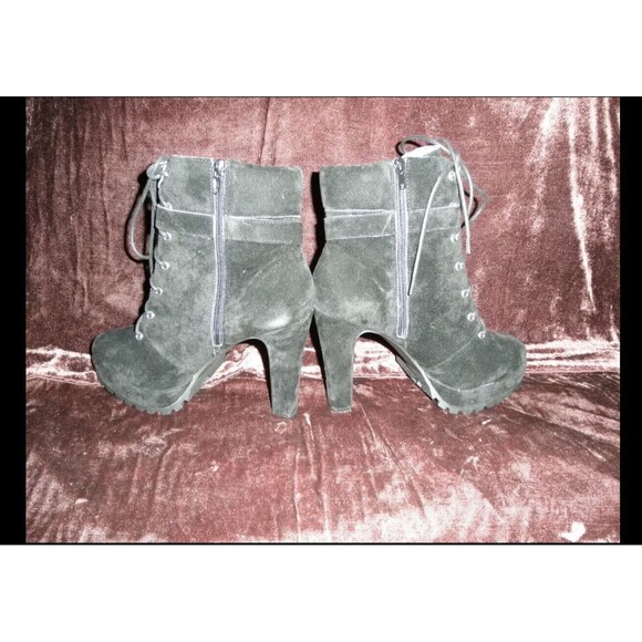 NEW by SHOEDAZZLE, BOOTIES, SIZE 11 MEDIUM VONNE WW, BLACK, SUEDE (HEELS 5"). - Picture 8 of 10